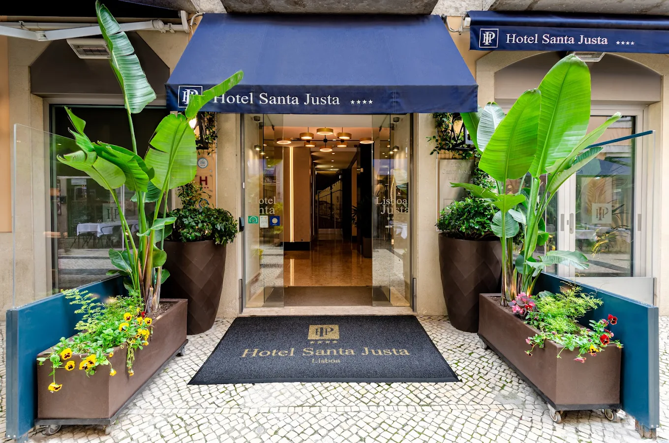 Hotel Santa Justa Lisboa fachada moderna no centro da Baixa