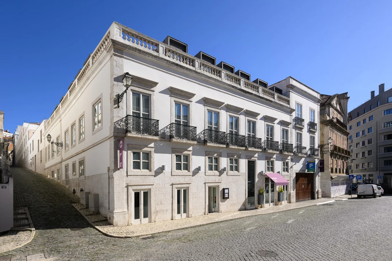 Inspira Liberdade Boutique Hotel Lisboa fachada moderna e spa sustentável
